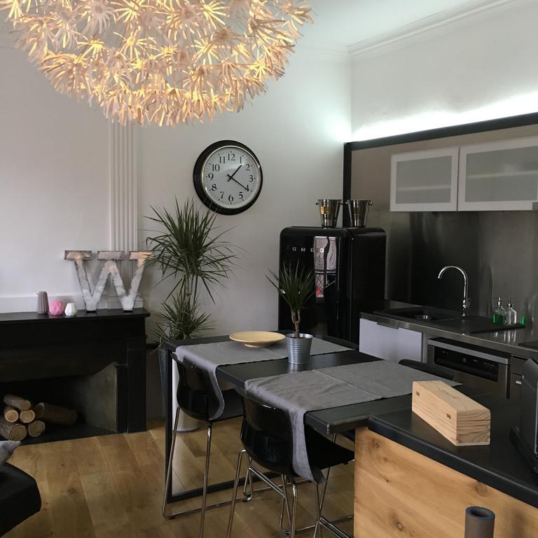 Wine Apartment *